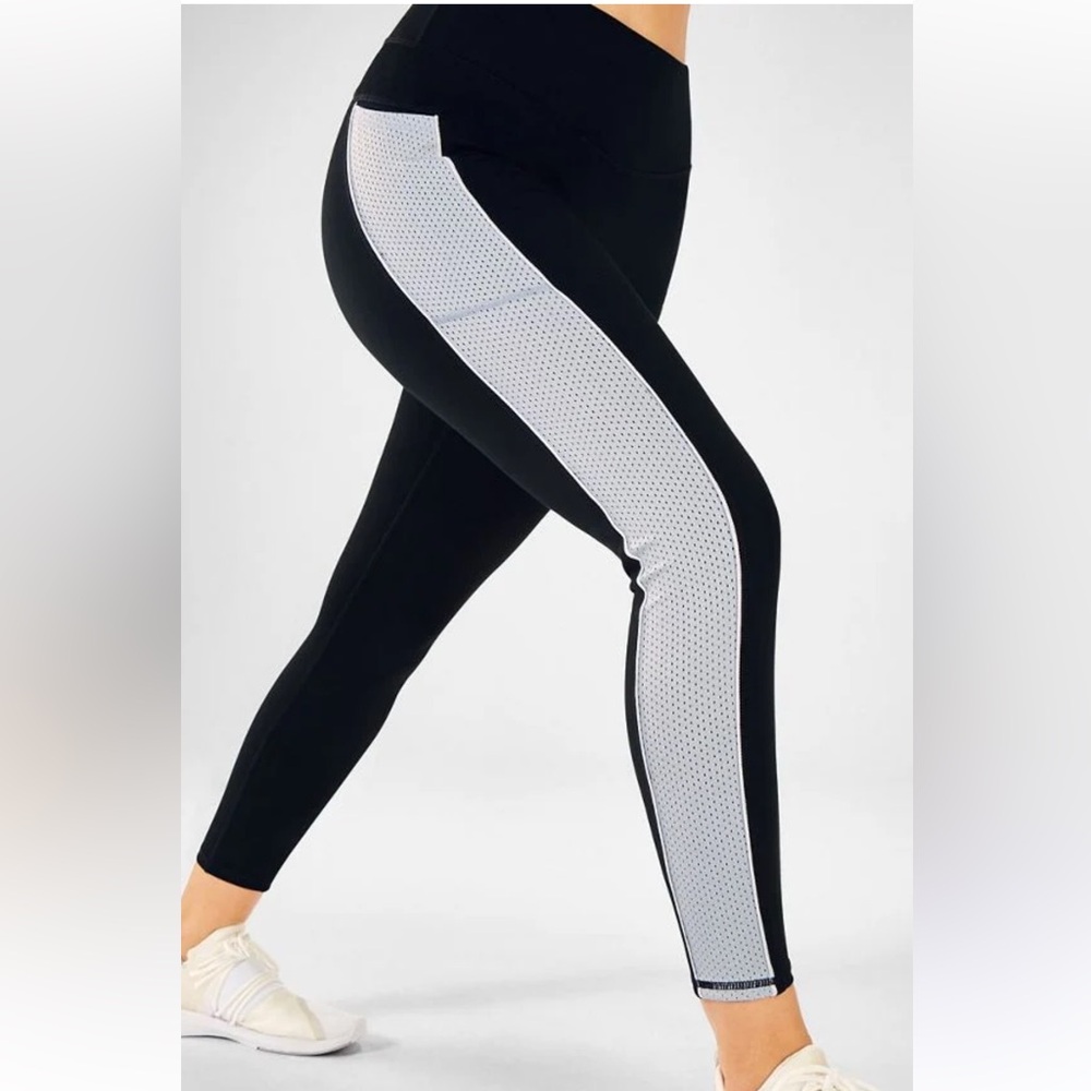 Fabletics Power Hold High Waisted Leggings. XXS (750JW)